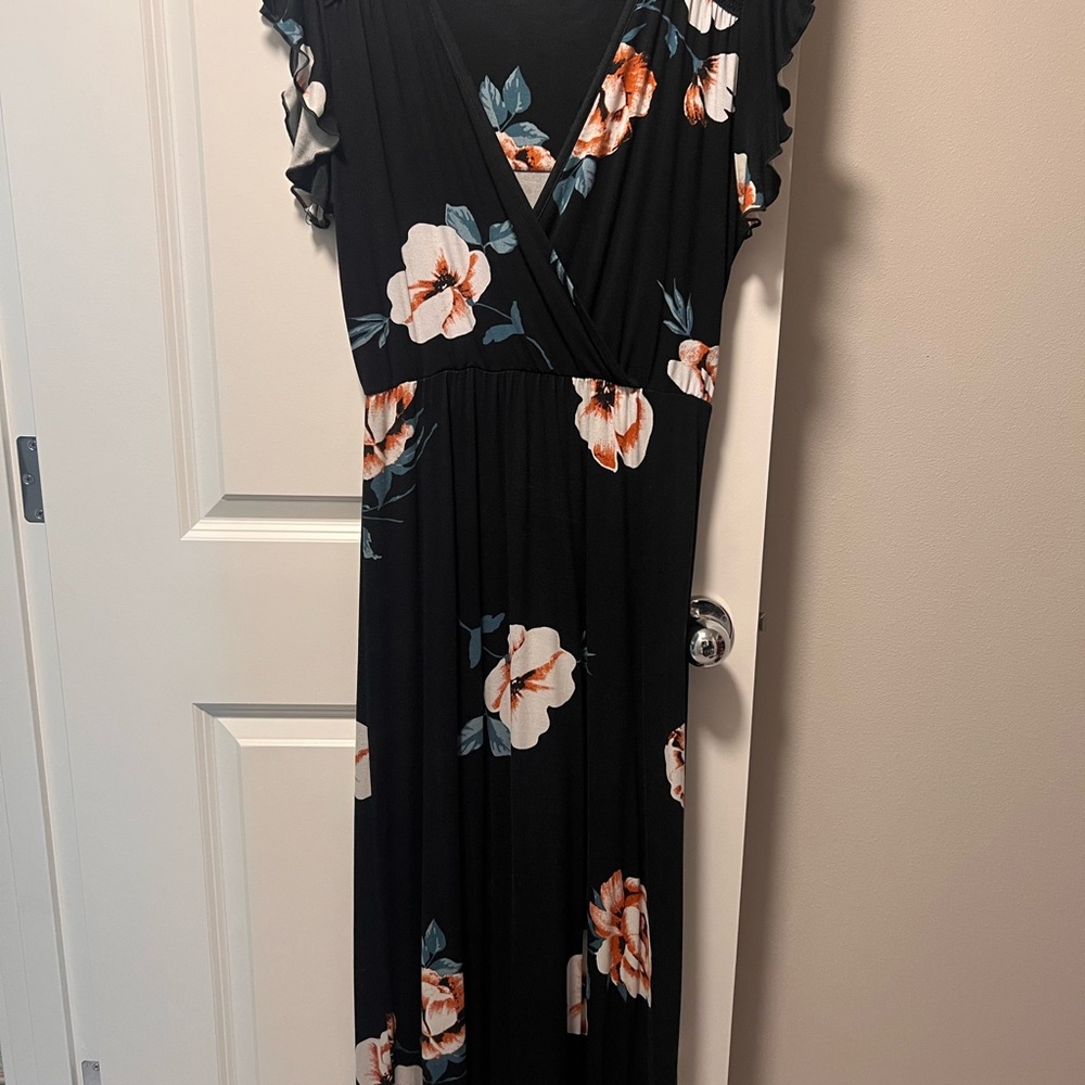 Loveappella Black Maxi Dress with Floral Design